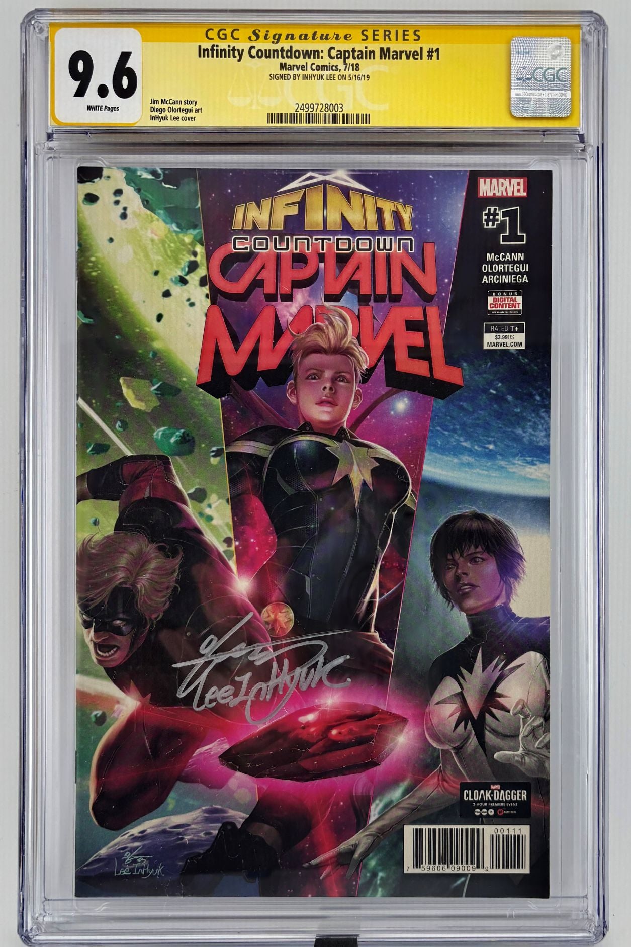 CGC SS 9.6 Infinity Countdown: Captain Marvel #1
