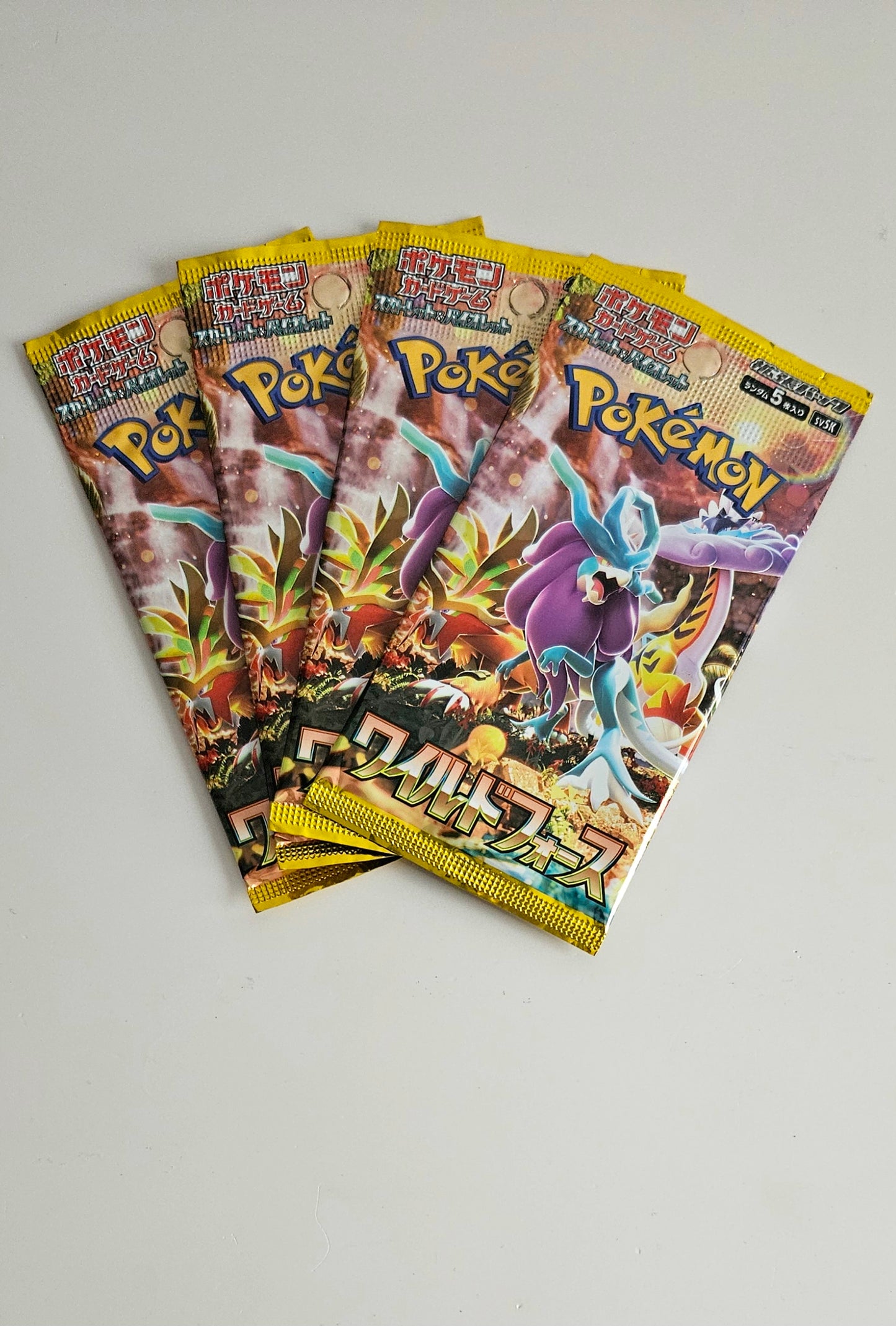LOT of 4 Pokemon Scarlet & Violet - Wild Force Booster pack
